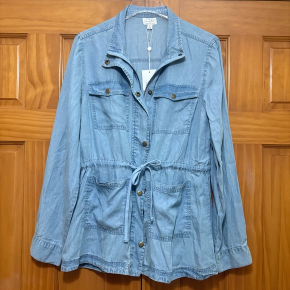 Mud Pie Light Blue Chambray Utility Jacket with Drawstring Size Medium NWT - Picture 1 of 12